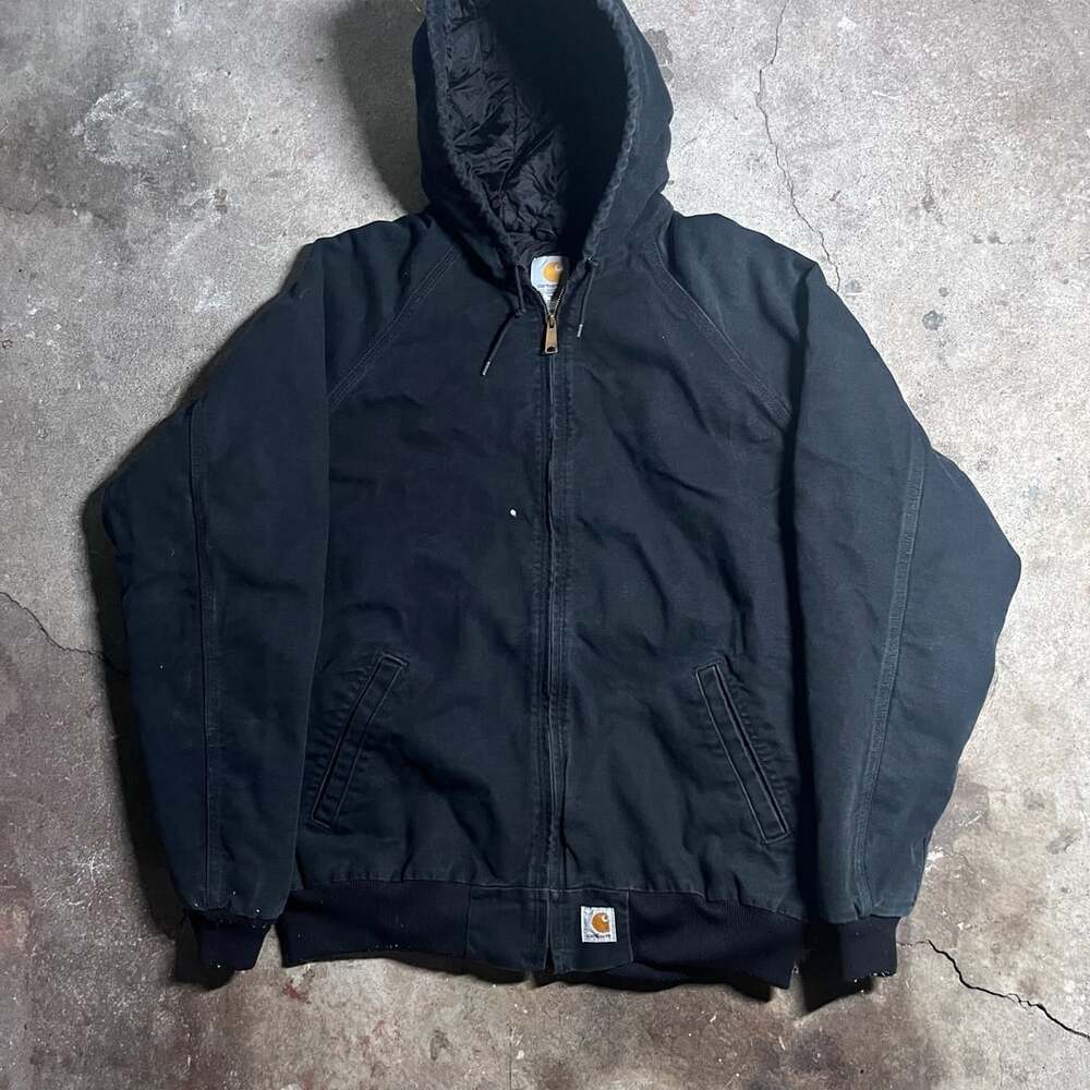 Vintage 2010 black Carhartt Jacket J268 BLK Black Quilt-Lined workwear jacket
